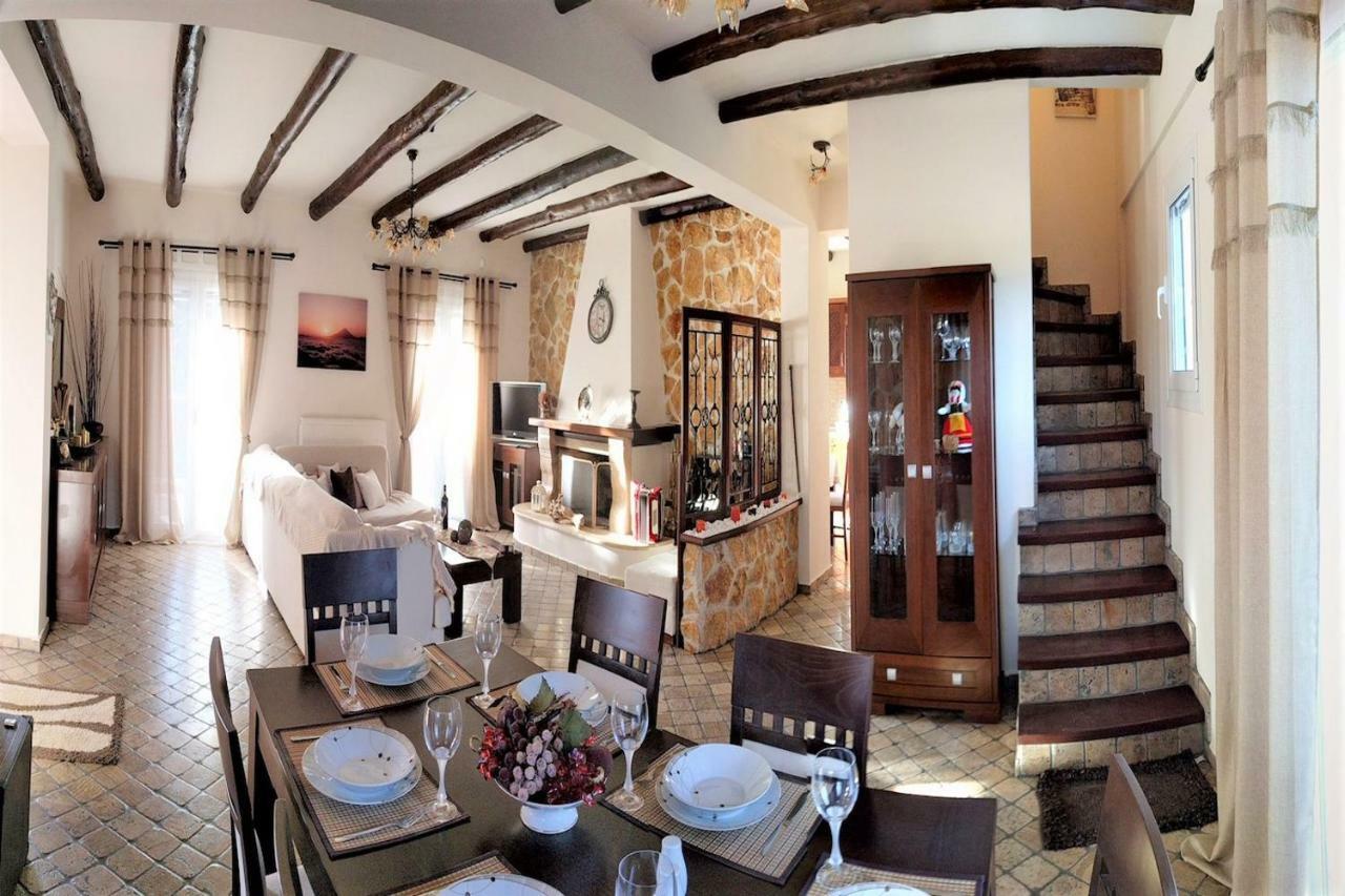 Villa Alex Sinarádes 外观 照片
