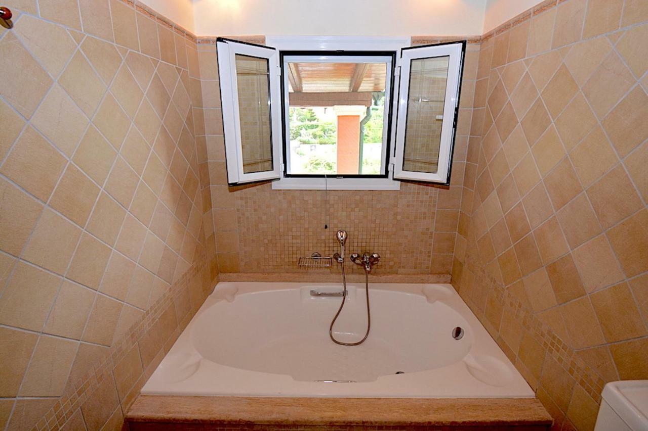 Villa Alex Sinarádes 外观 照片
