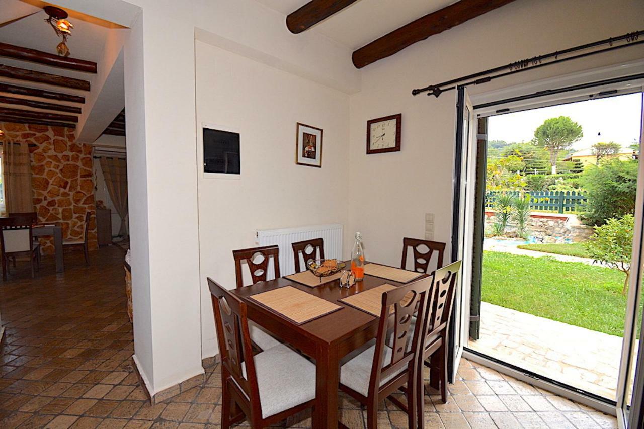 Villa Alex Sinarádes 外观 照片