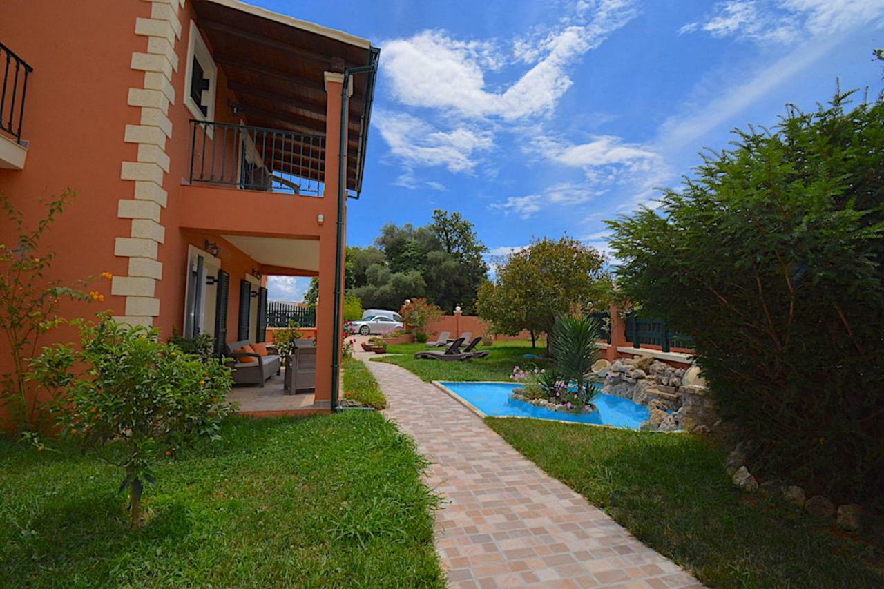 Villa Alex Sinarádes 外观 照片