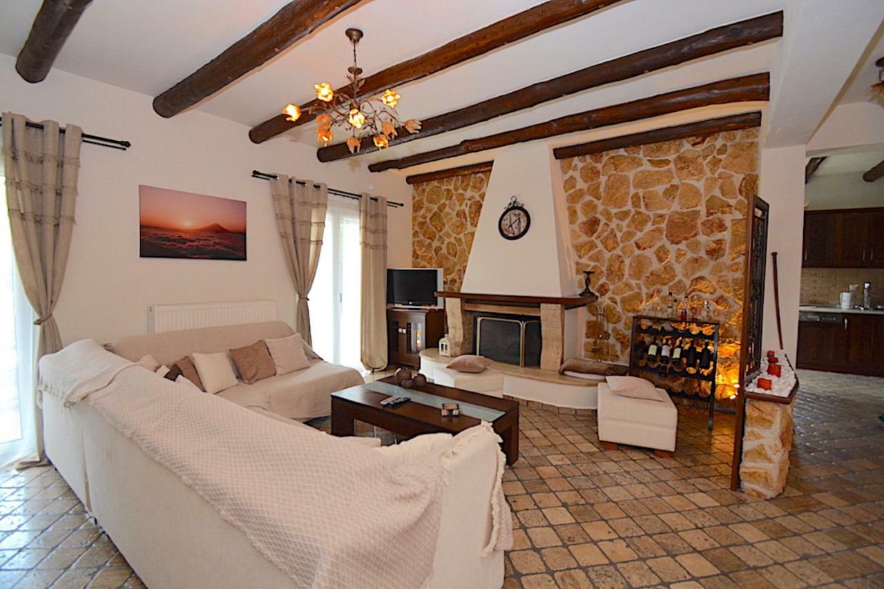 Villa Alex Sinarádes 外观 照片